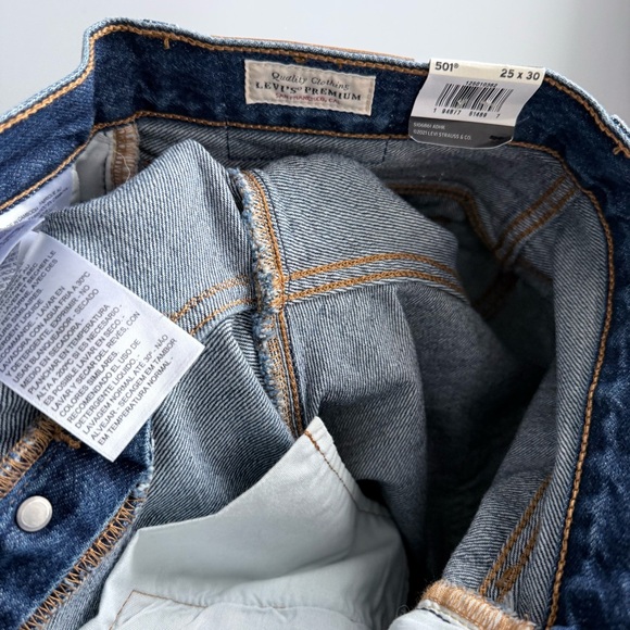 NWT Levi's Premium 501 ORIGINAL FIT WOMEN'S JEANS Market Sixth Street 25 Long - Picture 14 of 16